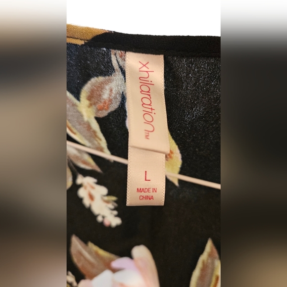 Floral Wrap style dress - Picture 4 of 4